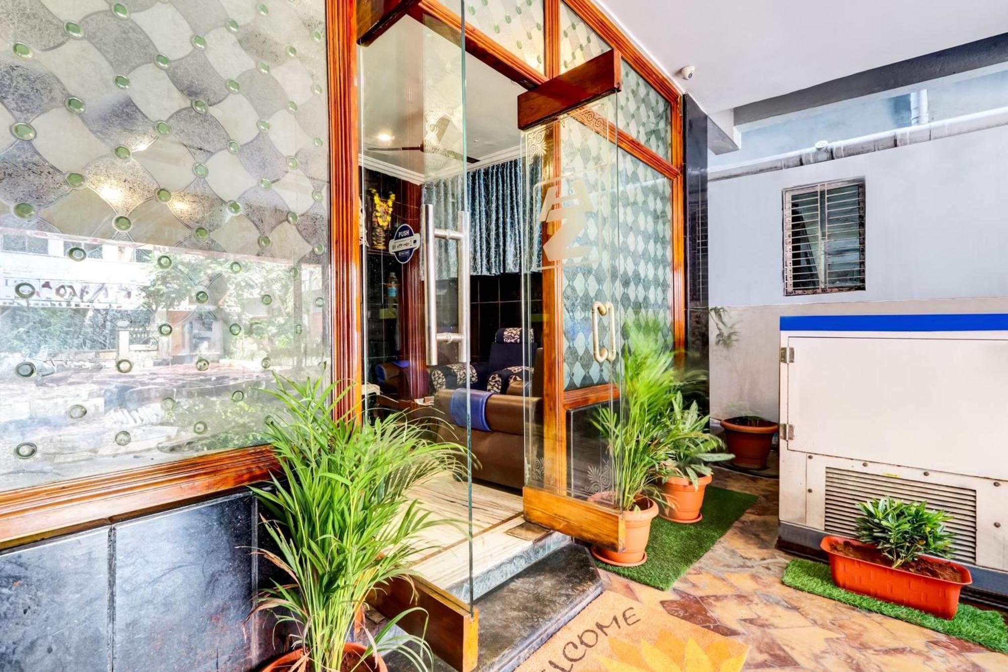 Hotel O Hanuman Pet Near Railway Station Vijayawāda Dış mekan fotoğraf